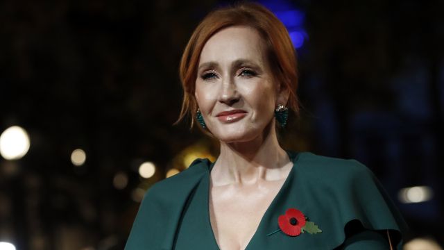 Rowlingová vydá Vánoční prasátko, bude čistě pro děti