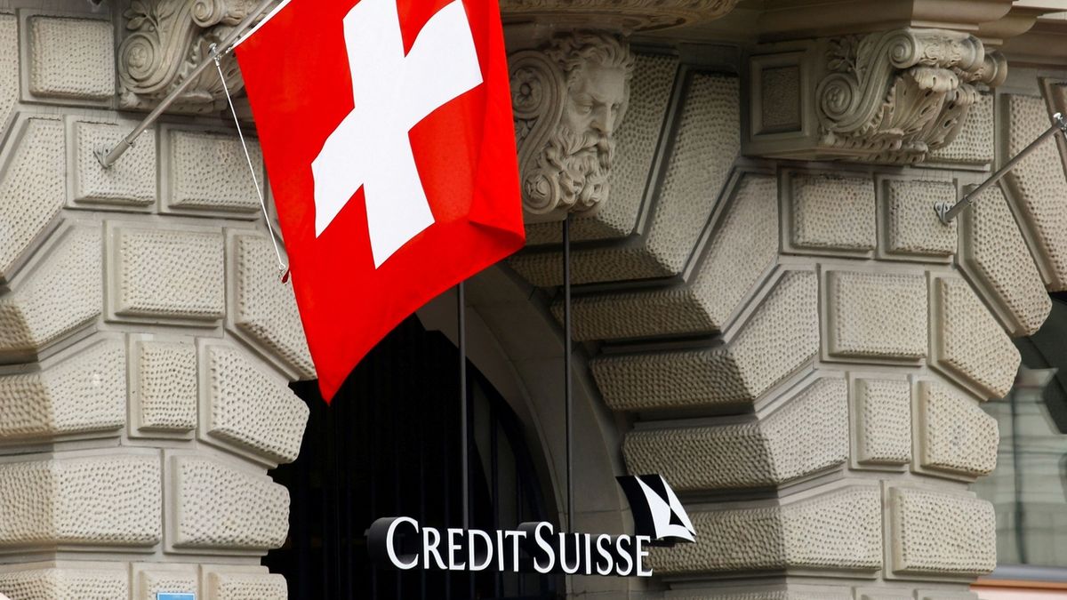 Ze švýcarské banky unikla data, patří i zločincům z celého světa