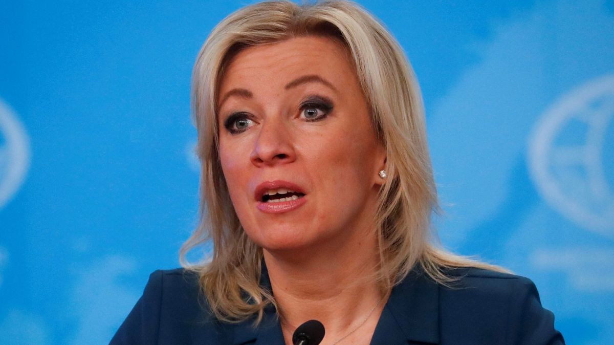 Trump že je náš? Takhle se vůbec ptát nemáte, poučila novináře Zacharovová