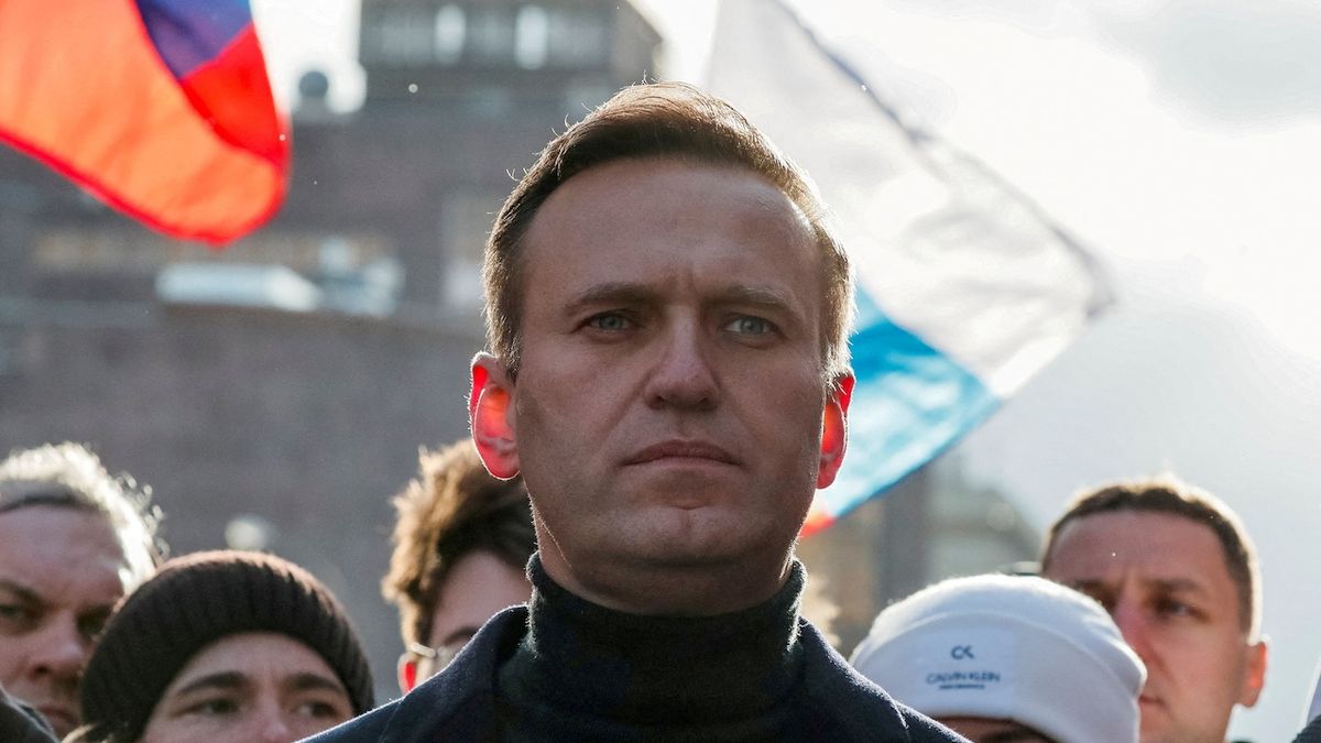 V cele mě zase týrají, nejen chřipkou, popsal Navalnyj