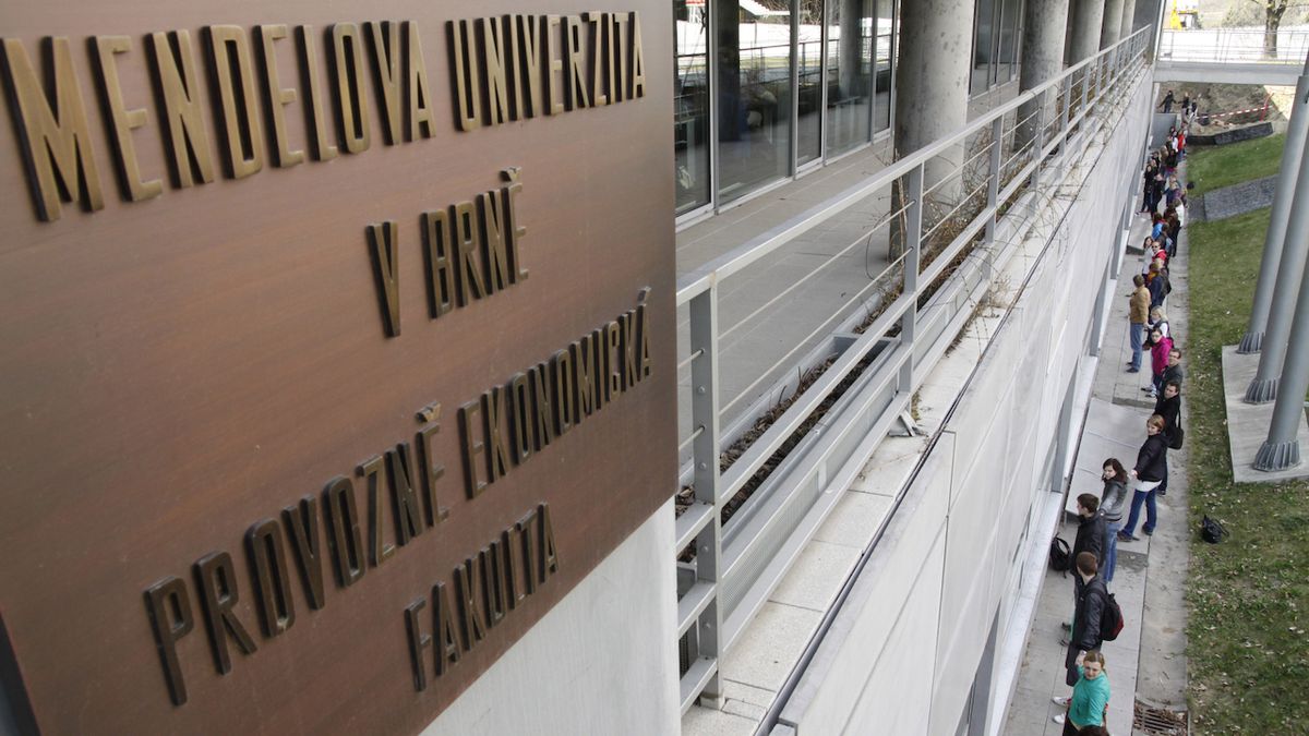 Mendelova univerzita má problémy kvůli doktorandům, hrozí omezení akreditace