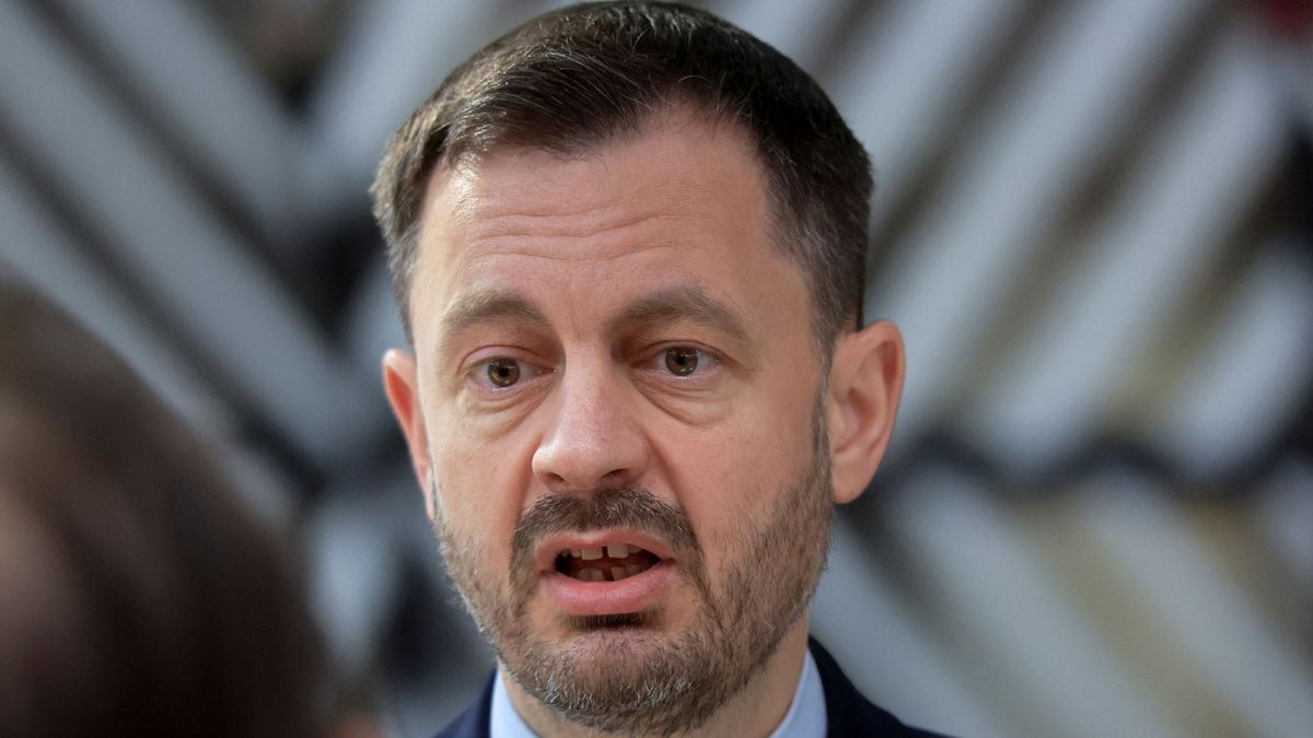 Slovenští ministři musí vrátit část platu