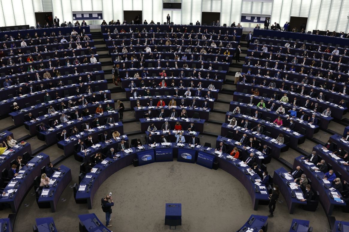 O křesla v Evropském parlamentu se bude ucházet 30 subjektů