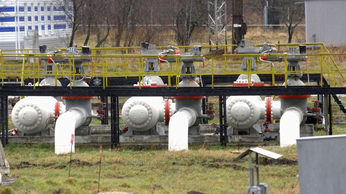 Polsko hlásí únik v potrubí ropovodu Družba