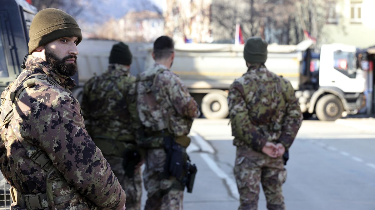 Kosovský voják postřelil dva Srby. Byl přitom mimo službu