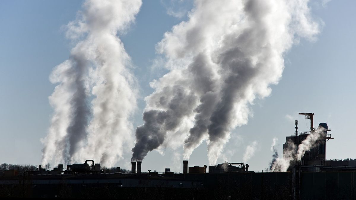 EK doporučila snížení emisí skleníkových plynů o 90 procent do roku 2040