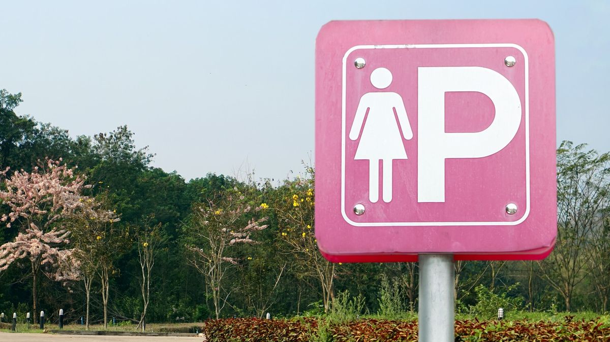 Korejský Soul po 14 letech ruší parkovací místa vyhrazená pro ženy