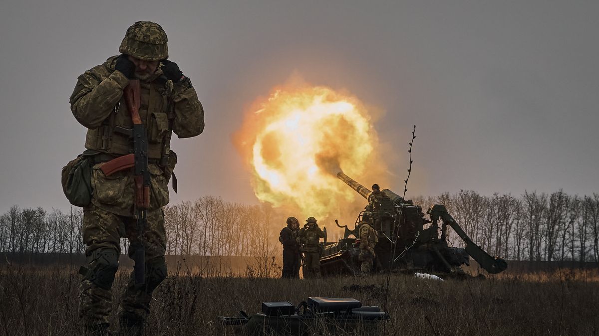 Česká iniciativa přišla včas, Ukrajina nemusí šetřit munici, chválí The Telegraph