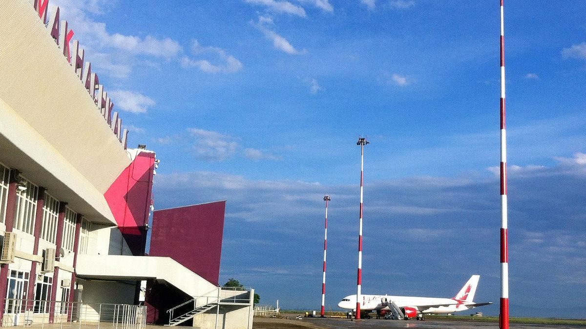 „Nejsi Žid?“ Letadlo z Tel Avivu čekal na ruském letišti rozzuřený dav