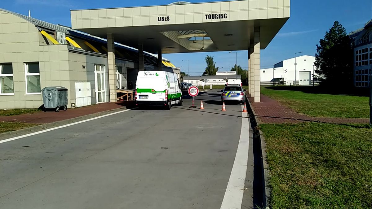 Chytí je jednou, dvakrát a potřetí se jim to povede, říká místní o kontrolách na hranici