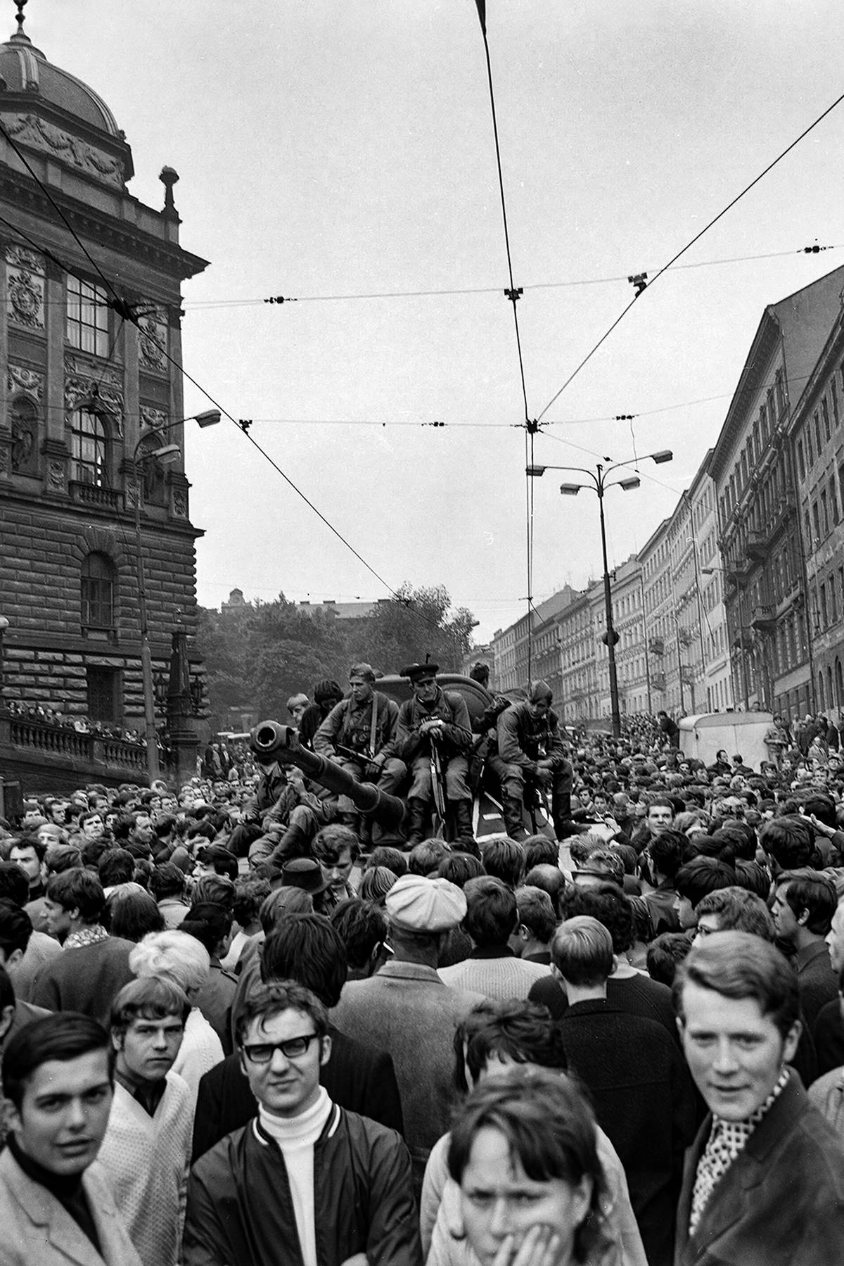 Foto: Atmosféra let 1968 až 89 viděná bez příkras