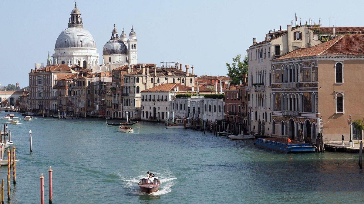 Italské Benátky chystají radarové pasti na čluny ve vodních kanálech