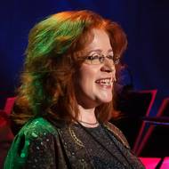 Olina Patková je výborná zpěvačka, která má v krvi swing