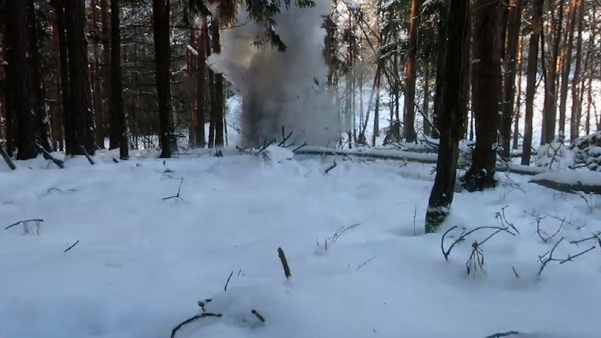 Na pile na jihu Čech našli granát z druhé světové války. Pyrotechnici ho odpálili