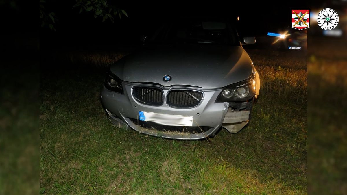 Řidič riskantním ujížděním před policií na Vyškovsku ohrozil na životě 12 lidí