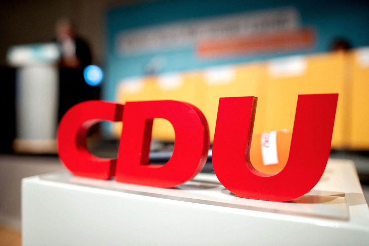 CDU v Lipsku vyvěsila volební plakáty v arabštině. Přes noc je někdo strhnul nebo ukradl