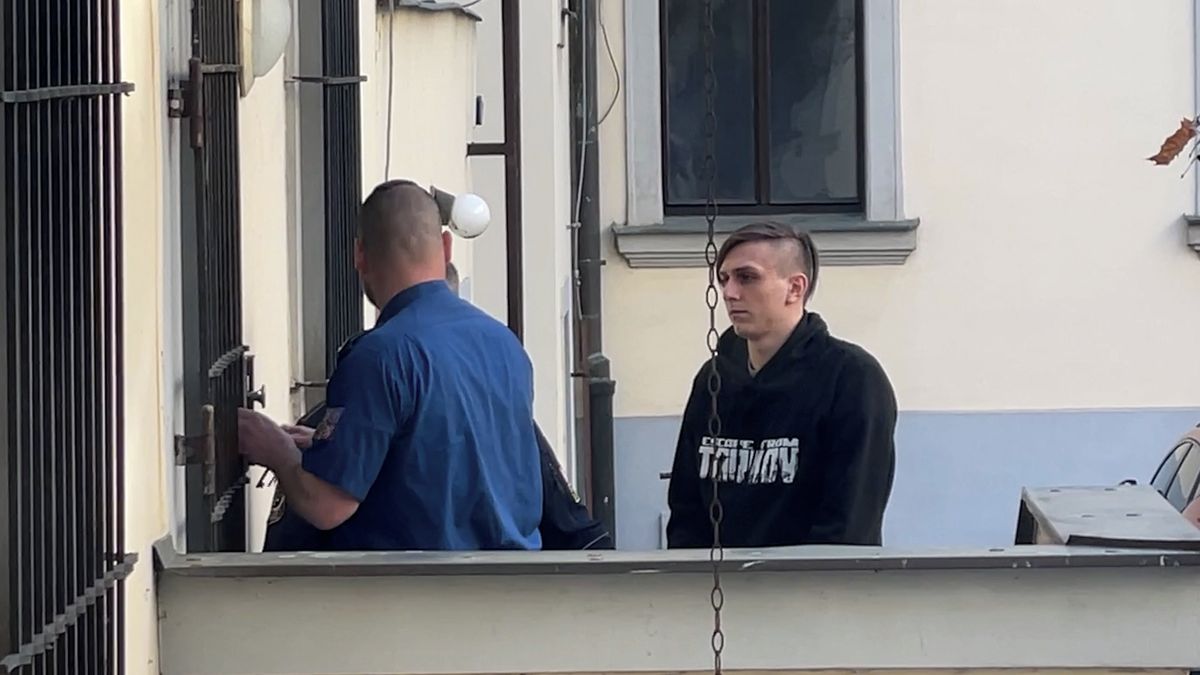 Chceš umřít hned nebo v bolestech? Za znásilnění a pokus vraždy školačky z Plzně soudí mladíka z Ukrajiny