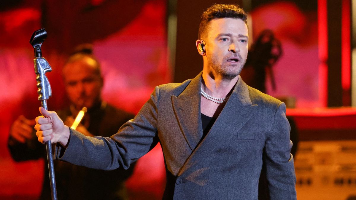 Zpěvák Timberlake skončil ve vazbě za řízení pod vlivem alkoholu