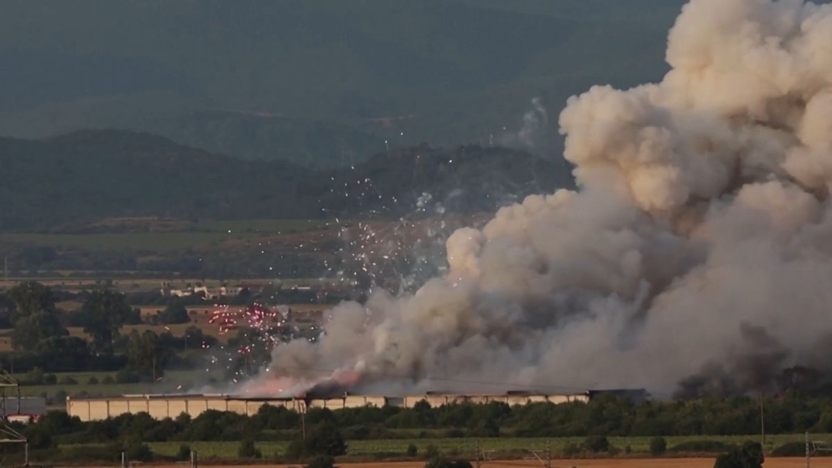 Exploze v bulharské továrně na pyrotechniku: nejméně jeden mrtvý