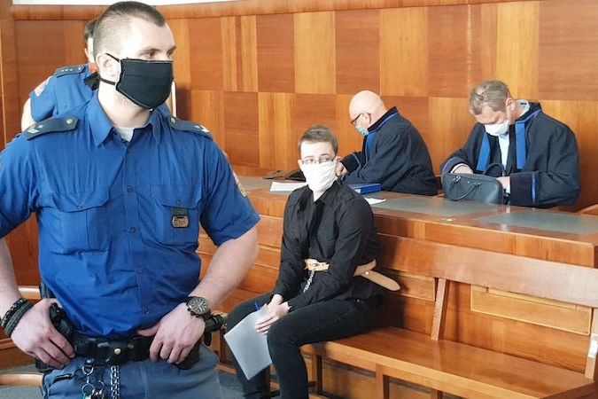 BEZ KOMENTÁŘE: Daniel Miarko u odvolacího soudu 