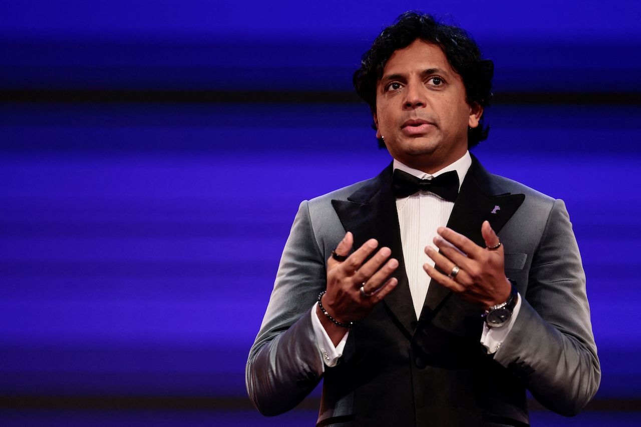 Předseda festivalové poroty M. Night Shyamalan.