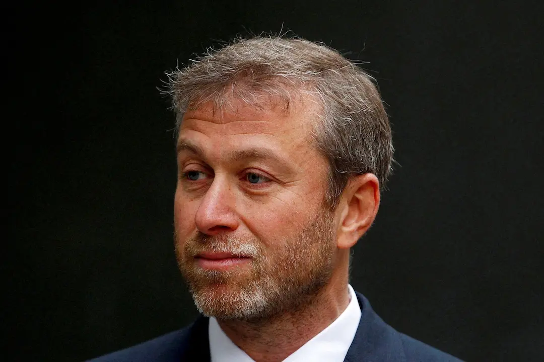 Ruští oligarchové přepisovali těsně před invazí majetky na děti