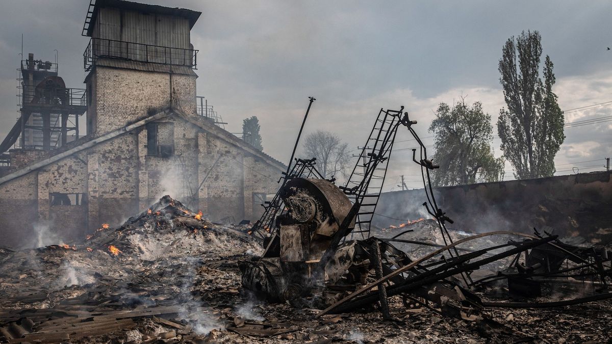 Obilné silo v Donbasu zničeno ruským ostřelováním