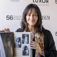 Herečka Tereza Brodská napsala knihu o své matce Janě Brejchové. Představila ji na jednom z karlovarských filmových festivalů, konkrétně na jeho 56. ročníku.