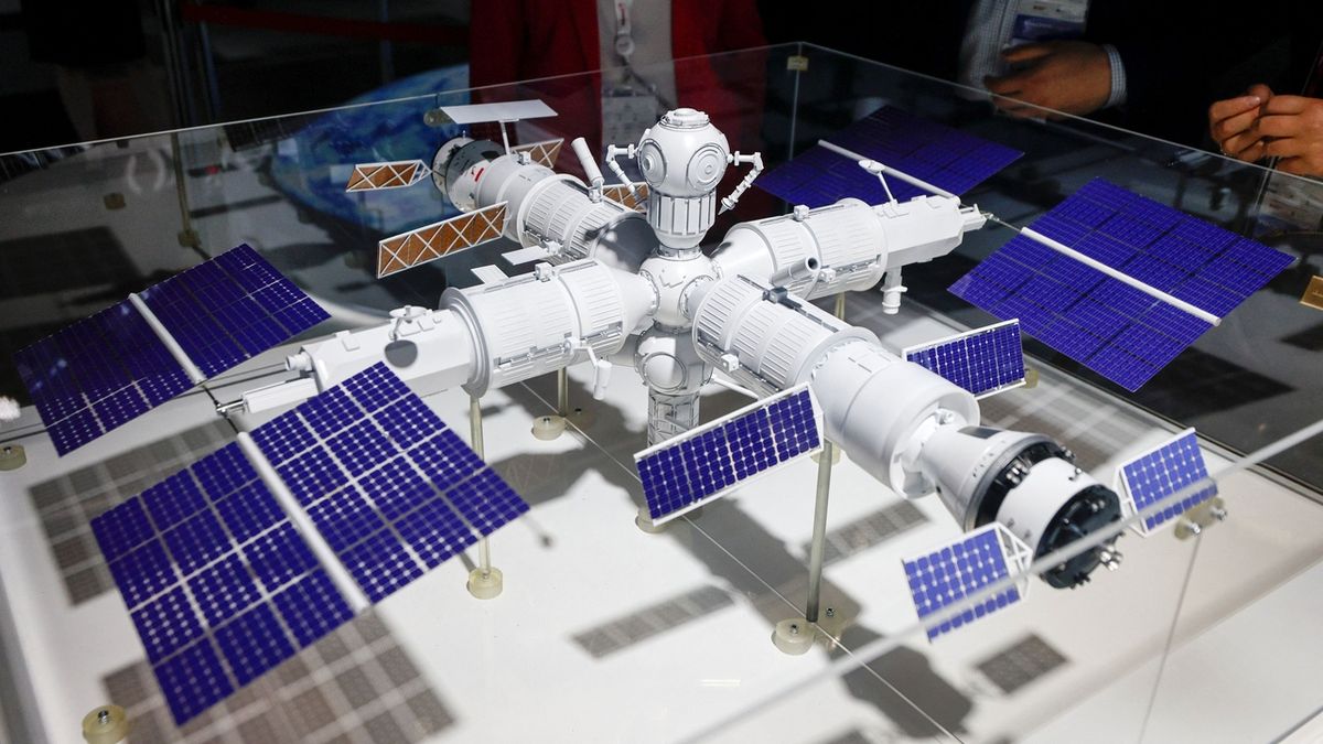 Rusko ukázalo model vlastní vesmírné stanice