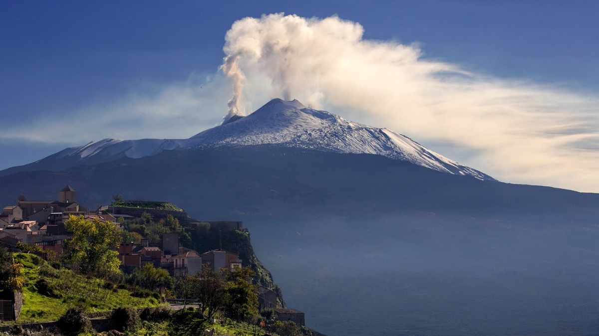 Sopky vysílají infrazvuky, které by mohly pomoci předpovídat erupce