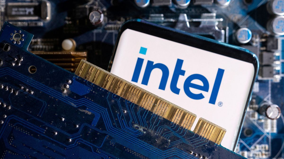 Více peněz na továrnu Intelu? Ani náhodou, smetl německý ministr financí žádost ze stolu