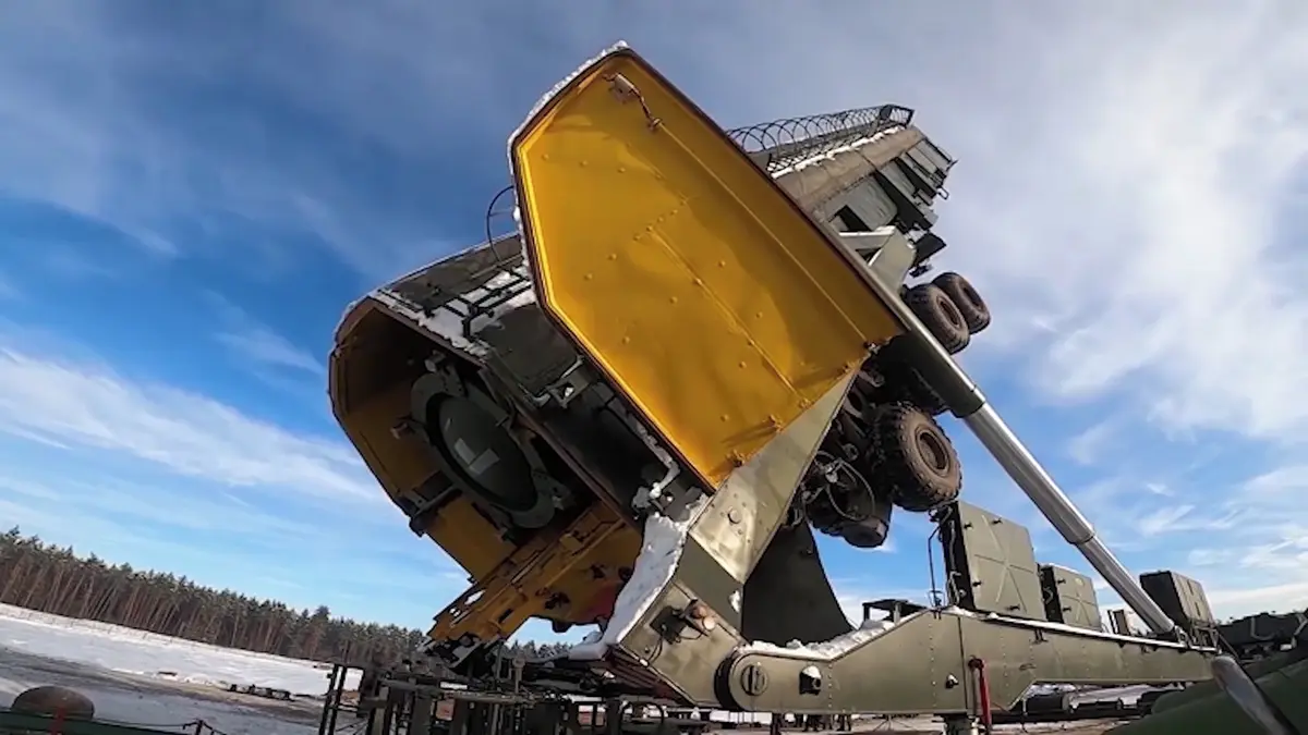 Rusové ukázali záběry z pěchování jaderných sil balistickými raketami - Novinky