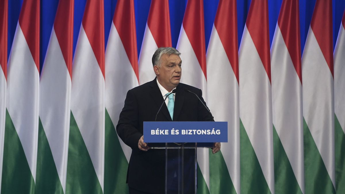 Nenecháme se od USA tlačit do války, řekl Orbán. O Rusku ani slovo