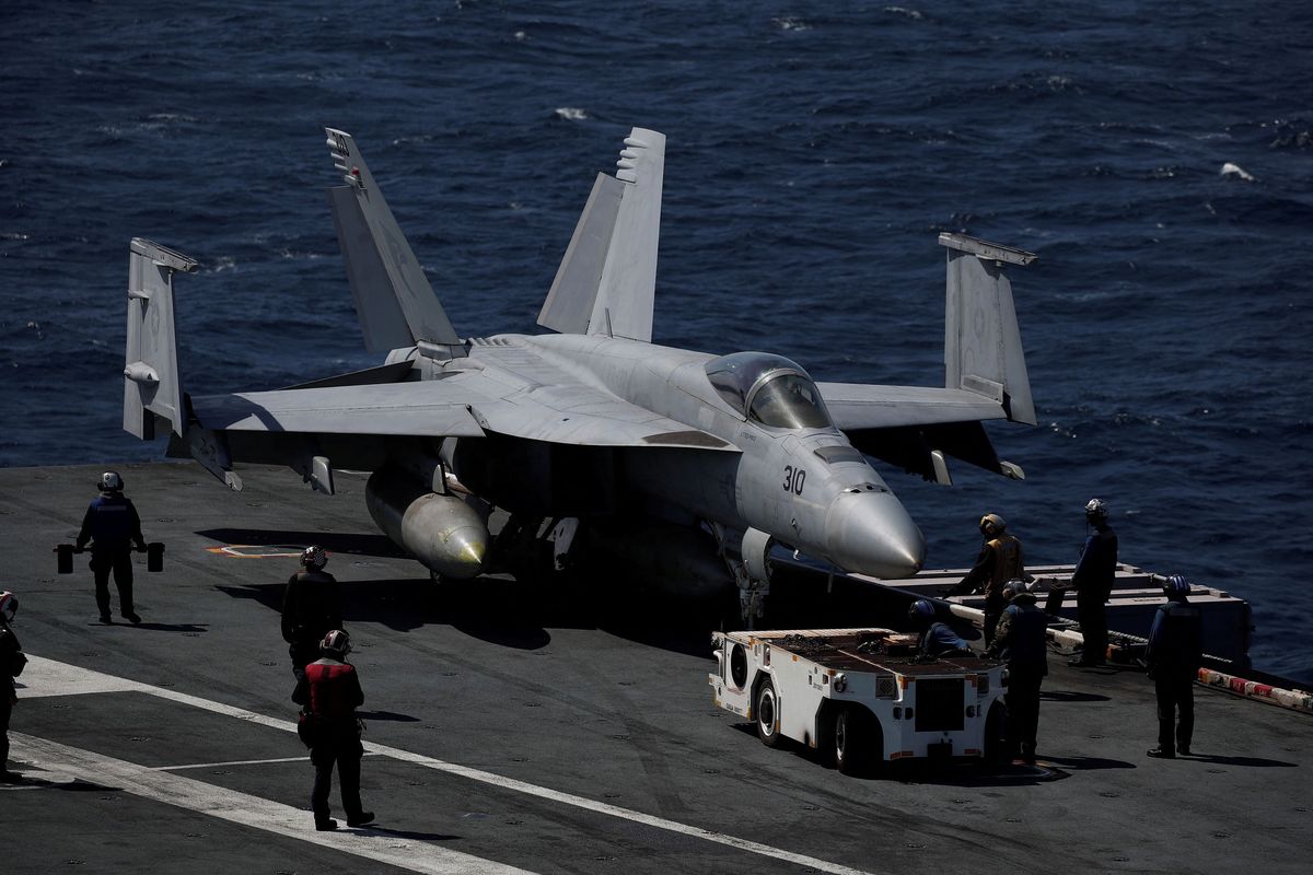 Američané v Ománském zálivu rozstříleli kormidlo íránského tankeru 
