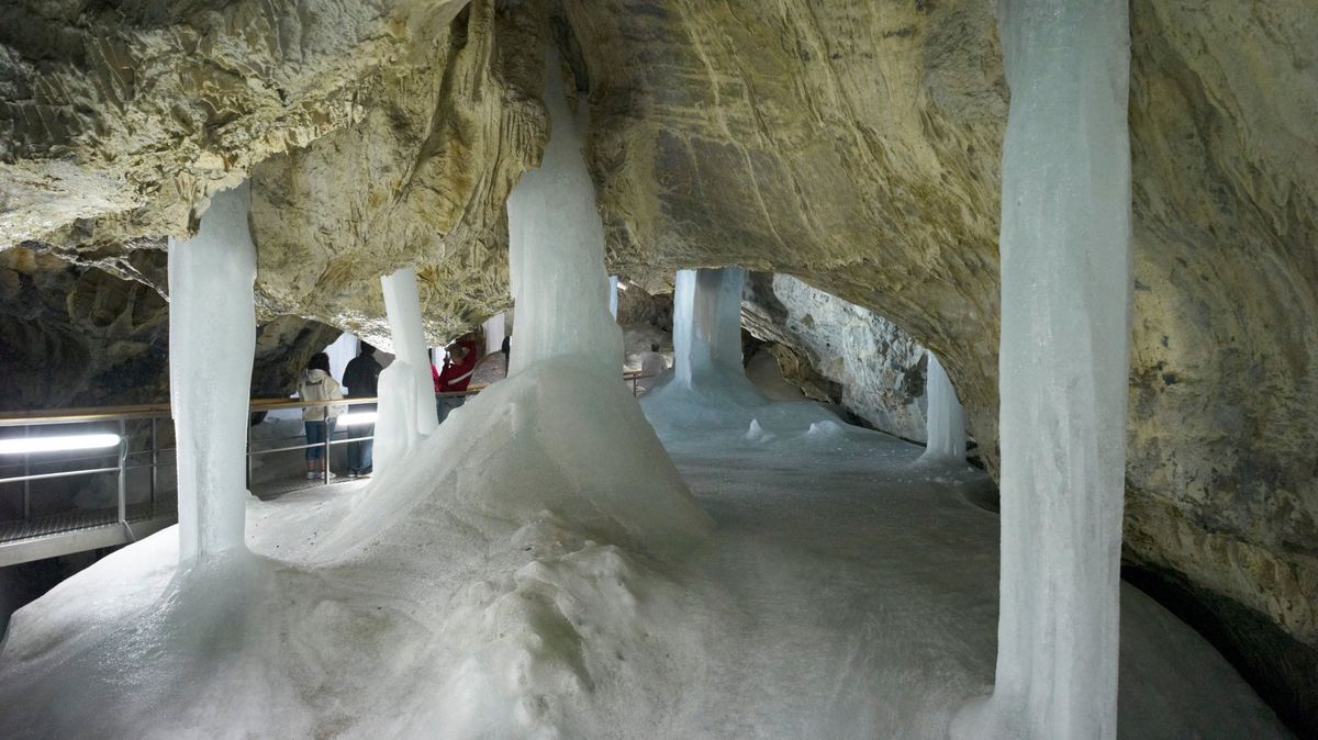 Ledová jeskyně na Slovensku je téměř bez ledu