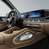 Pro srovnání: Interiér modernizovaného Mercedesu-Benz třídy GLS