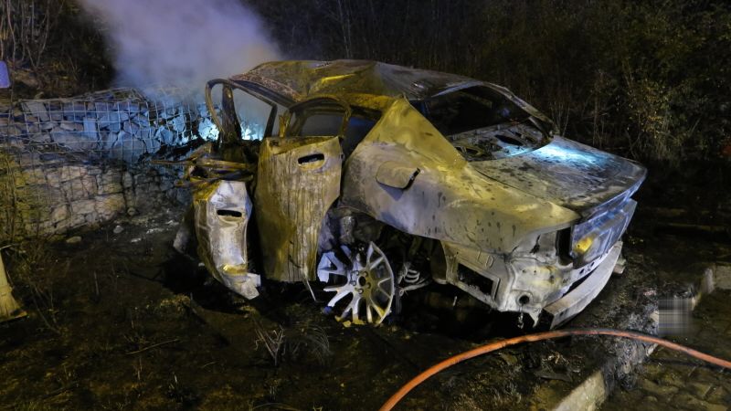 Hasiči našli v ohořelém autě na Přerovsku mrtvého řidiče