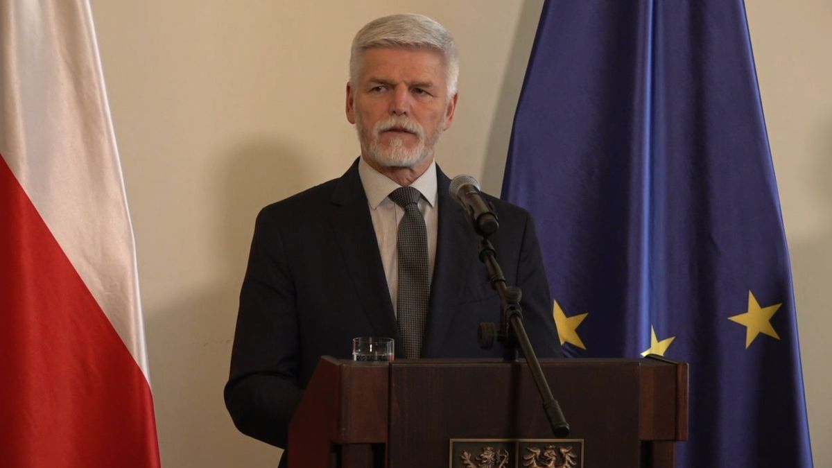 Nelze žít dlouhodobě na dluh, vzkázal Pavel k penzím