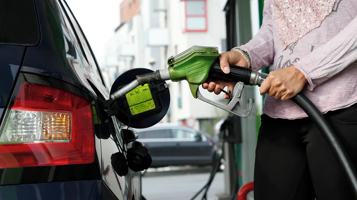 Srovnání cen benzínu a nafty: Česko je na průměru Evropské unie