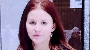 Dívka z Prahy se pohádala s matkou, odjela ke kamarádce a zmizela