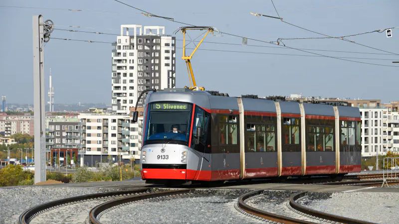 Pražský dopravní podnik nakoupí od Škody Transportation tramvaje za víc než 16 miliard