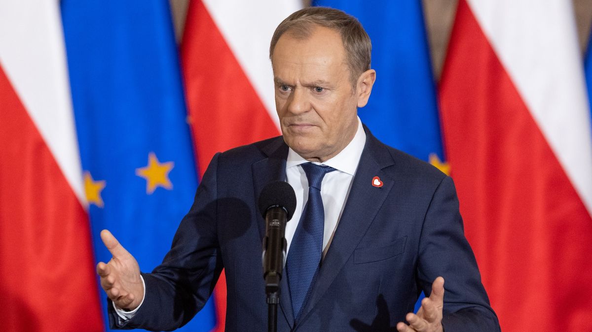Polským politikem roku 2023 se nestal nikdo. Na druhém místě Tusk