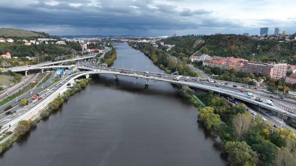 Hřib řidičům: Od příštího týdne si rozmyslete cestu přes Barrandovský most