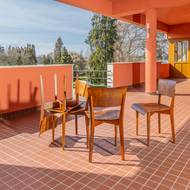 Jídelní židle od Halabaly jsou žádaným retro kouskem.