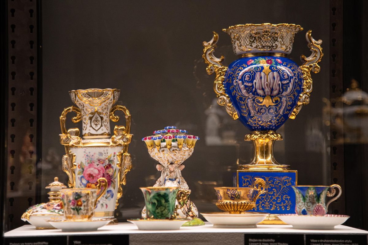 FOTO: Historie píšící se tři století. Představuje se český porcelán