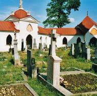 Nepůvodní hřbitov