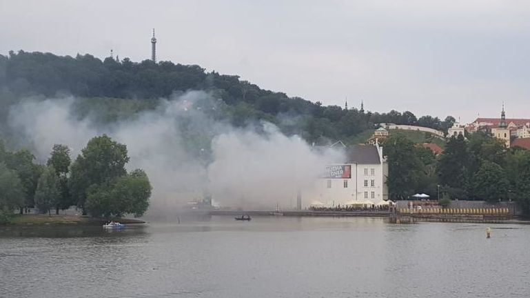 Požár v areálu Musea Kampa (15. července.2020)