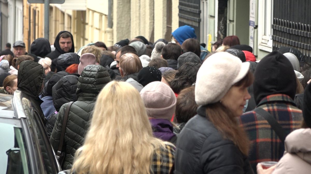 Souhrn dění na Ukrajině do středečního poledne