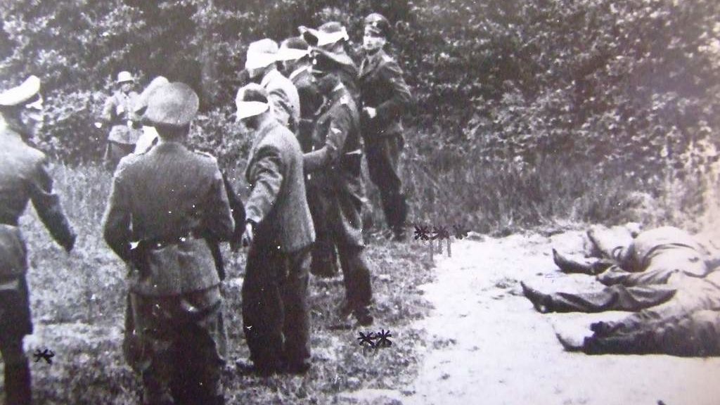 Po atentátu na Reinharda Heydricha zastřelily popravčí čety ve Spáleném lese u Klatov 73 lidí.