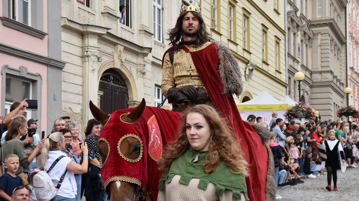 Na jižní Moravu za hudbou, historií a především vínem. Kdy a kde se letos koná vinobraní